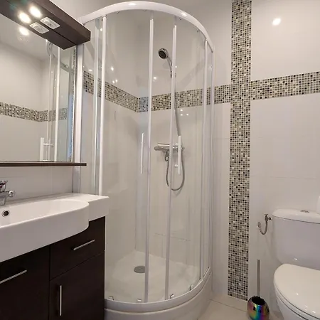 Apartman Spacieux T3 Au Centre D'arcachon, 3 Etoiles, Proche Et Commerces, Ideal Famille - 5 Pers - Fr-1-420-111